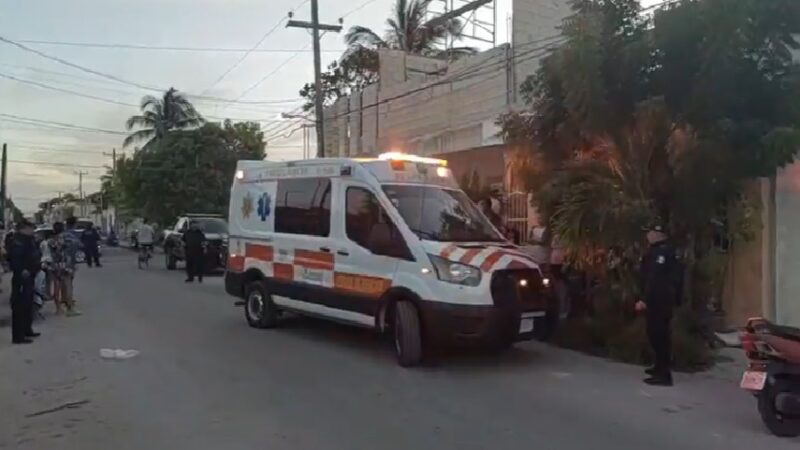 Grave un electricista, cayó de un segundo piso tras recibir una descarga eléctrica