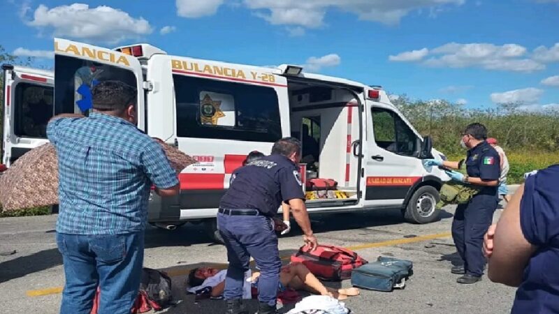 Dos muertos en un choque entre dos camionetas: uno de ellos un menor