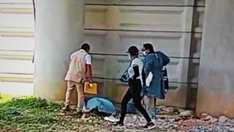 Hallan el cadáver de un indigente bajo un puente en el periférico de Mérida