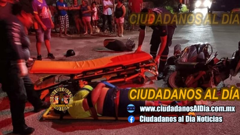 Una joven motociclista se vuela un alto y choca contra un mototaxi en Dzidzantún