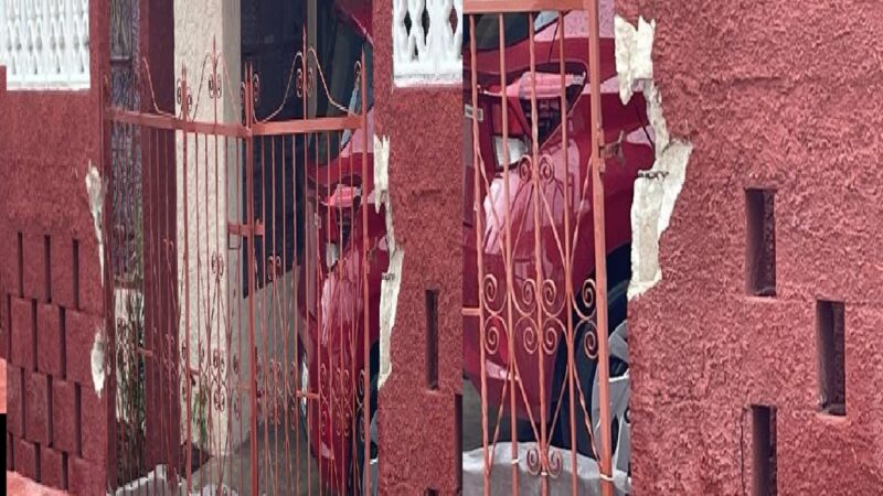 Tormentas eléctricas causan daños materiales y apagones en la zona costera