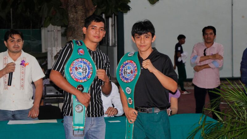 Dos jóvenes tizimileños se coronan campeones nacionales del torneo Guerra de Titanes Abatam”