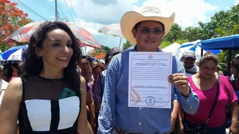 Tony Gonzales deja botado a Temax por un millonario proyecto: Pidio licencia indefinida