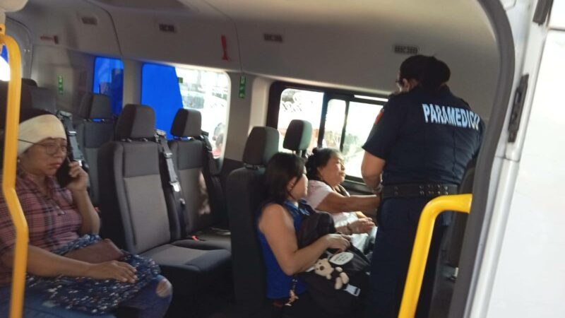 Chocan vehículo de traslado de Seyé contra una ambulancia frente al hospital O’Horán en Mérida