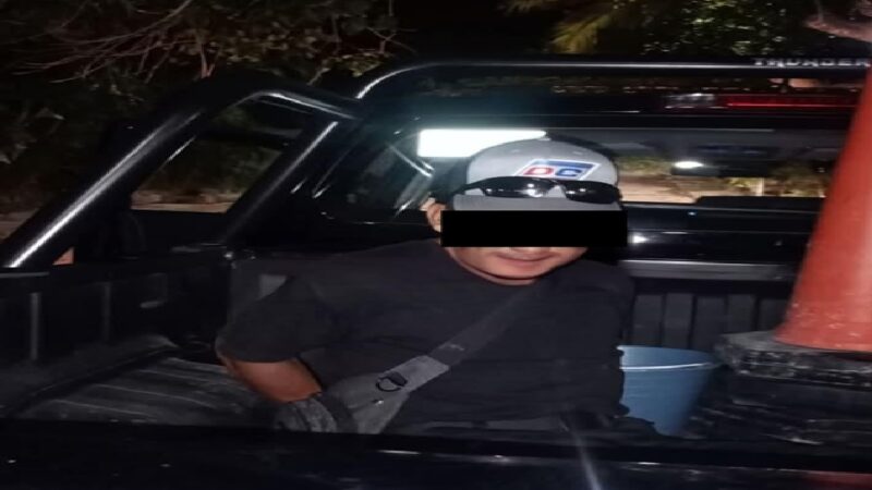 Vecinos y policía de Motul detienen a un ladrón en el fraccionamiento las Palmas