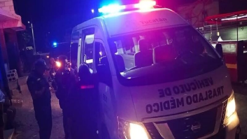 Va a comprar cerveza a un clandestino en Kaxatáh y lo golpean por un grupo de ebrios