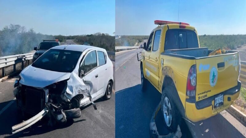 Camioneta de la Conaford choca en un puente del Tren Maya del libramiento de Tixpéhual