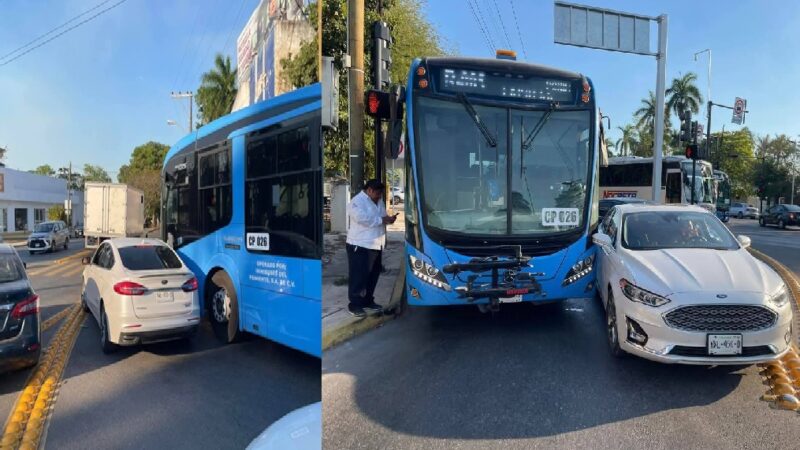 Va y Ven chocones: otro choca en la calle 50 contra el costado de un automóvil Ford
