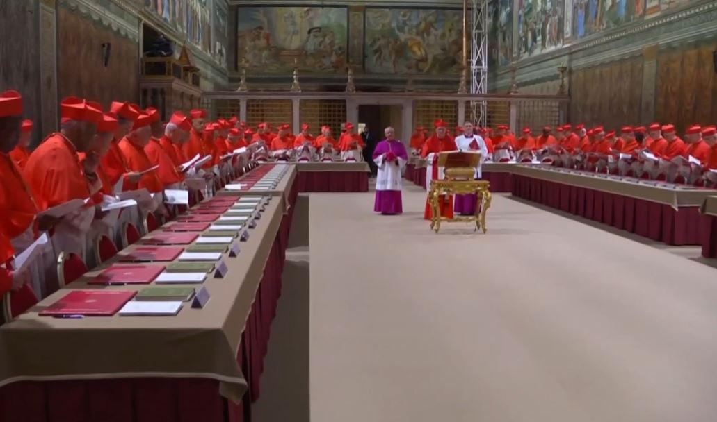 Con 133 Cardenales inició el cónclave en el Vaticano para elegir al nuevo papa