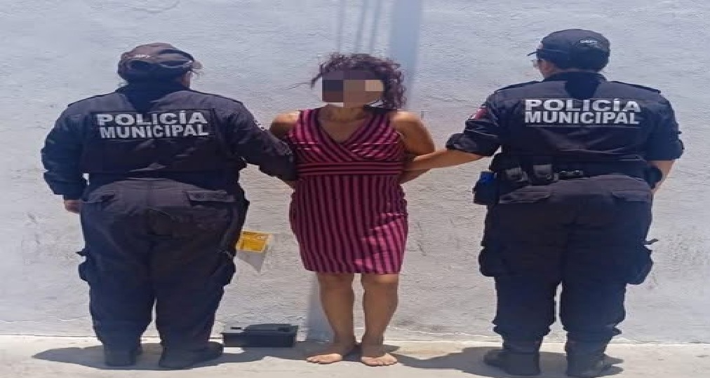 Una mujer la detienen cuando intentó robar carne en un “Maxi Carne” en Progreso