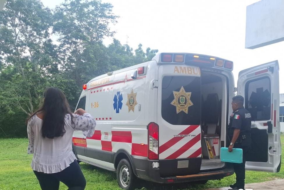 Maestra se electrocuta en el Tecnológico de Motul; ya está fuera de peligro