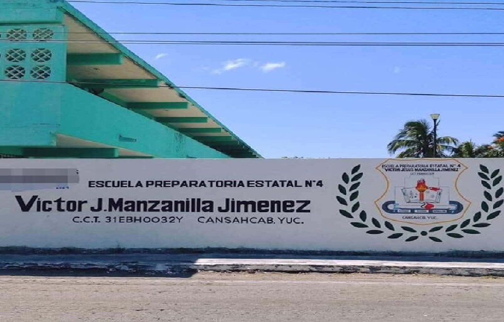 Administrativos de la prepa de Cansahcab despedidos de su trabajo por no apoyar a Morena