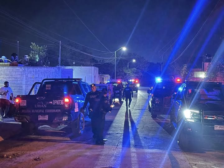Cuatro heridos con machete, una casa lapidada y un chamaco detenido, en Piedra de Agua