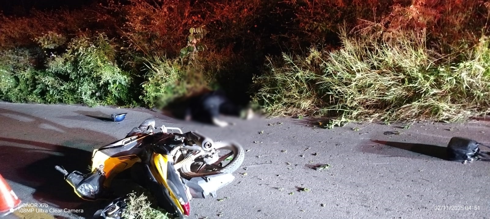 Una joven motociclista derrapa y muere en el libramiento Motul-Suma de Hidalgo