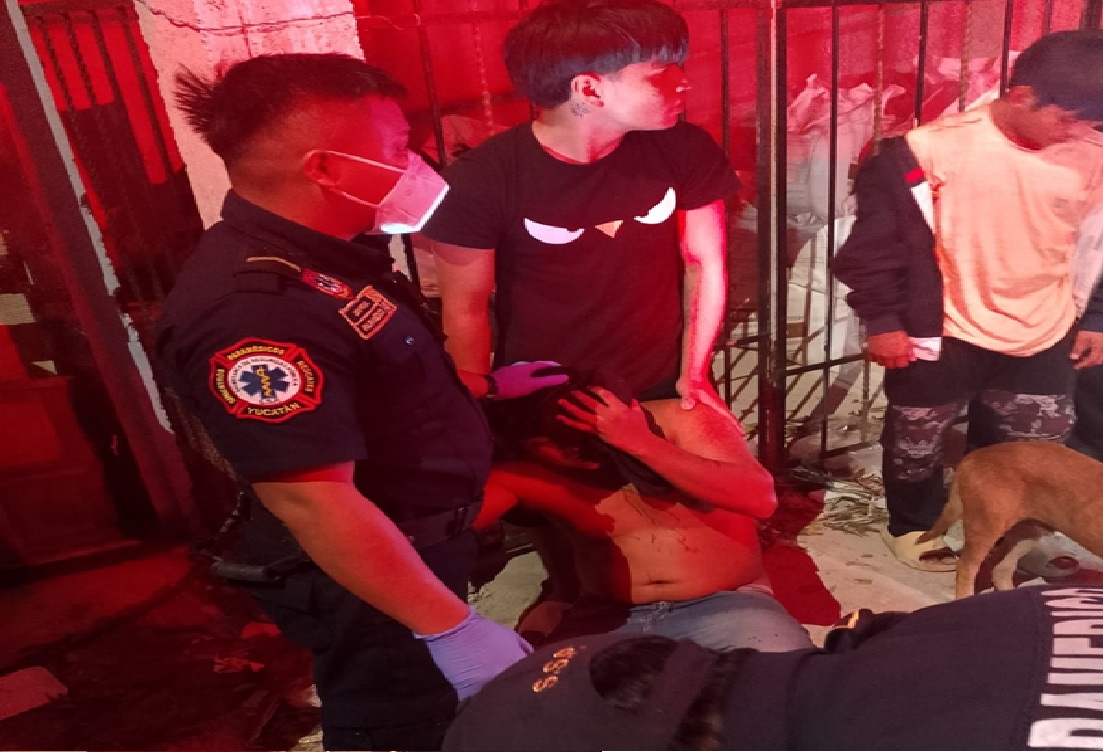 Machetean en horas de la madrugada a un joven en Flamboyanes comisaria de Progreso