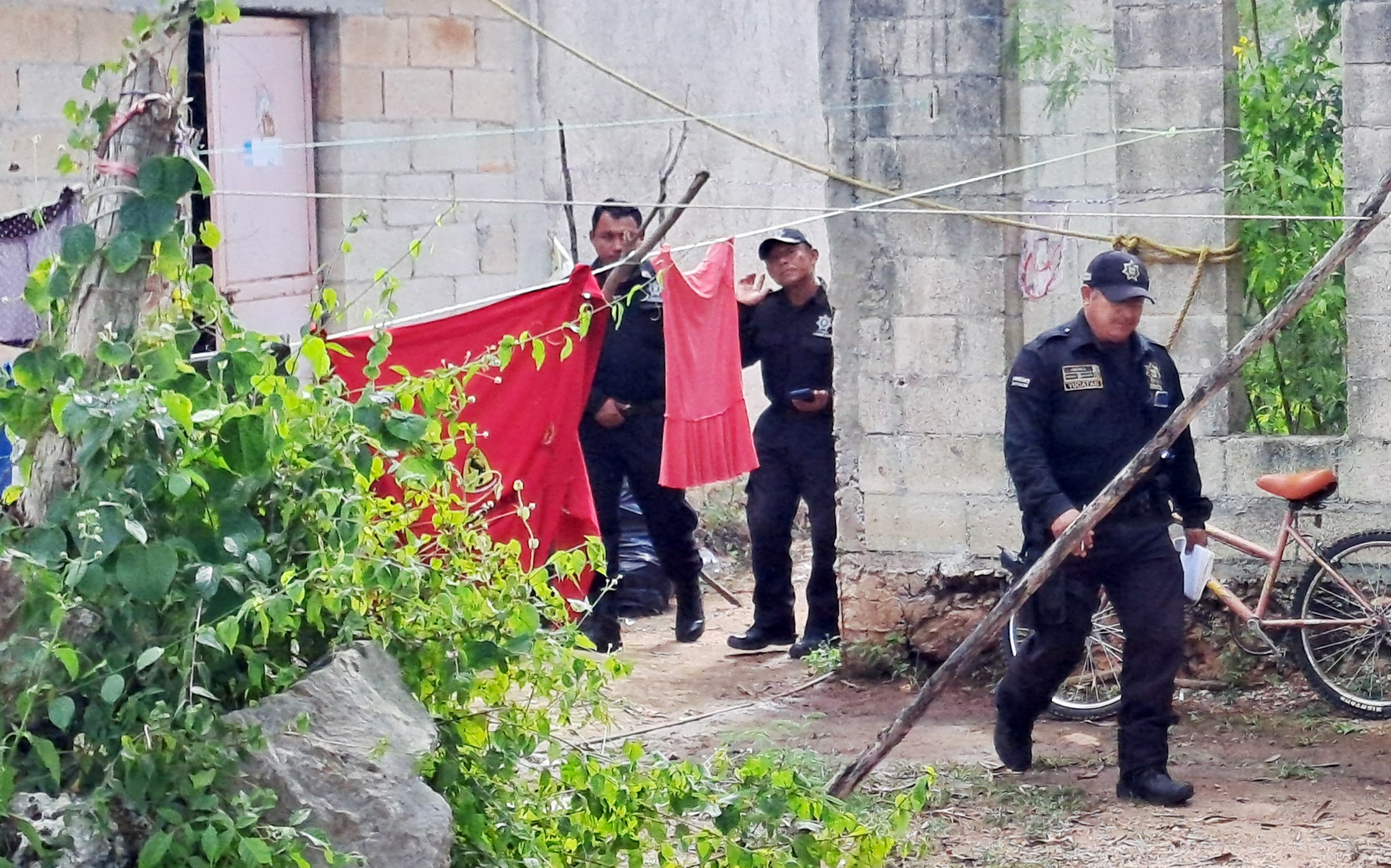 Hallan el cuerpo sin vida de una mujer dentro de una casa en Seyé