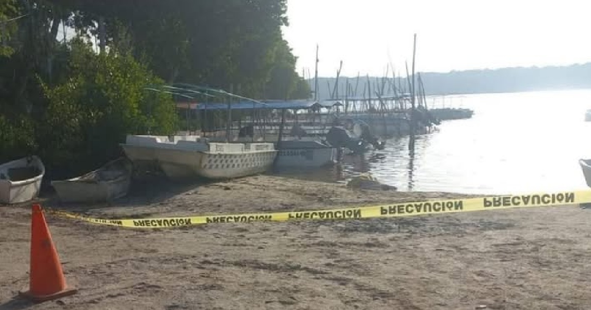 Hallan el cadáver un hombre flotando en la ría de Celestún