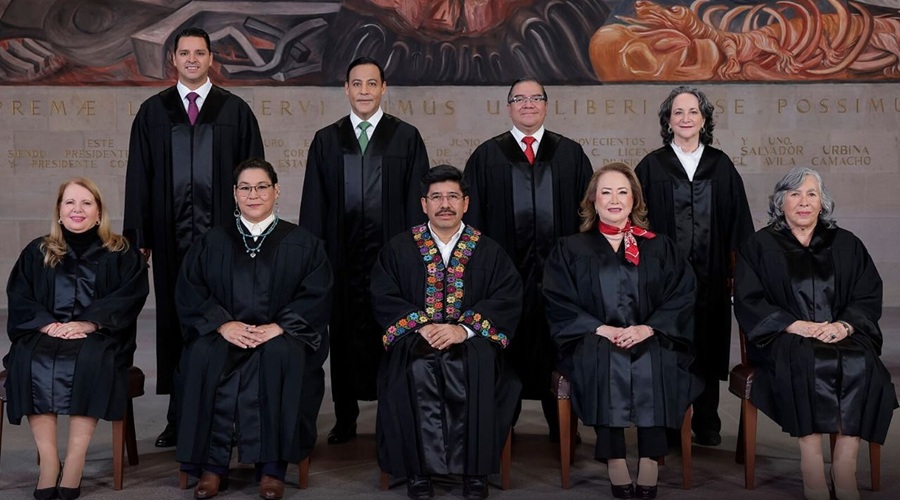 Ministros de la Suprema Corte devolverán camionetas blindadas