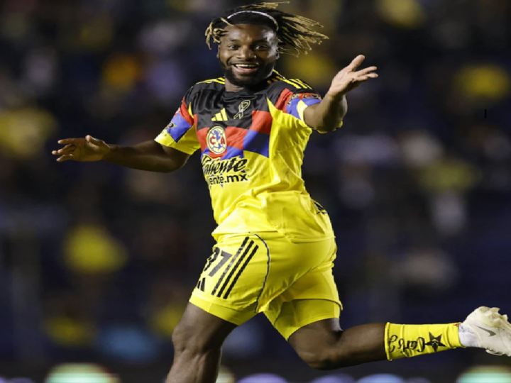 El francés Allan Saint deja el Club América tras denunciar racismo contra sus hijos