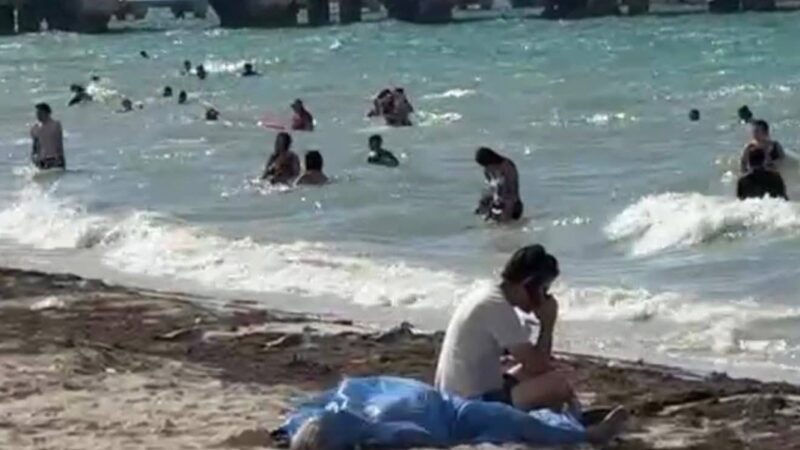 Un abuelito llegó a disfrutar de un día de playa y murió ahogado frente el malecón en Progreso
