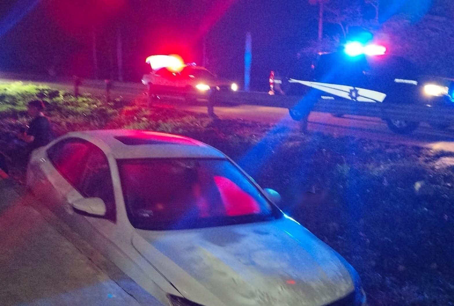 Motuleño sale de la carretera con su MG frente a la maquiladora Monty