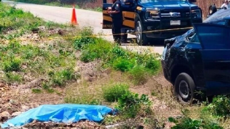 Una mujer vuelca el auto en el que viajaba y muere en la vía Celestún – Kinchil