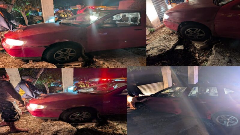 Un automovilista pierde el control y estrella contra una construcción en Cansahcab