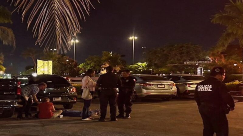 Hallan un cadáver en el estacionamiento de La Isla Mérida Cabo Norte