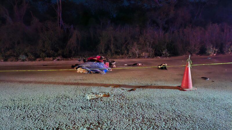 Un motociclismo murió luego que atropelló a un menor el fraccionamiento Santa Cruz Palomeque