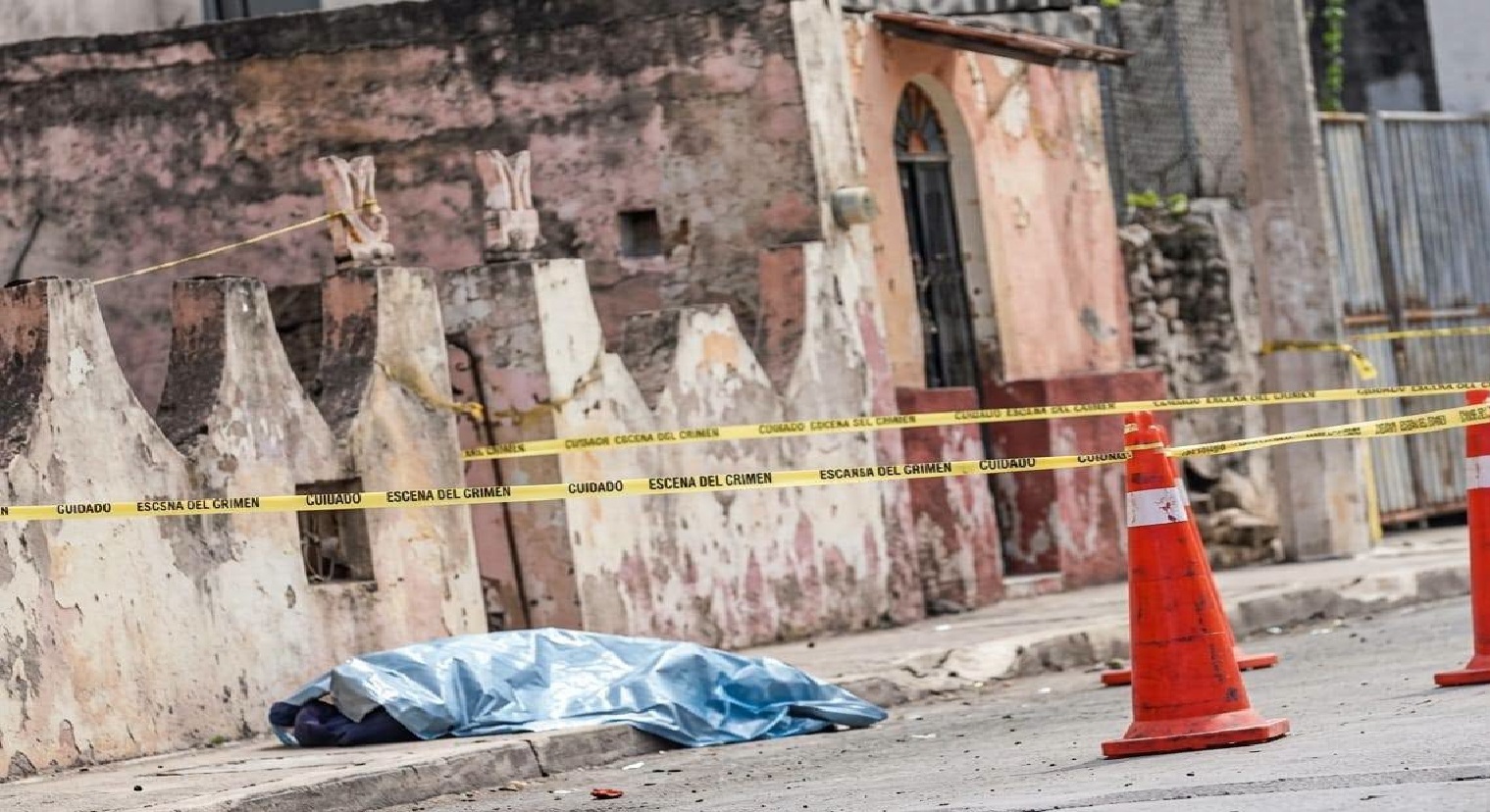 El alcohol y la cirrosis lo llevaron a la tumba: muere borrachito en calles de Izamal