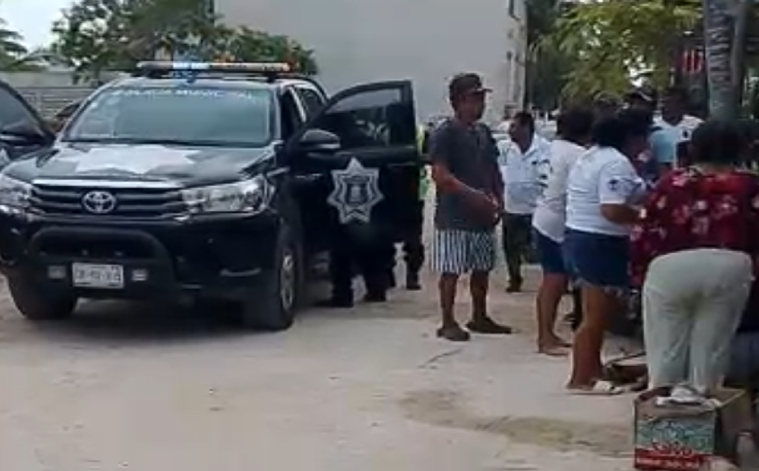Ebrio motociclista atropella y lesiona a un niño en Santa Clara comisaria de Dzidzantún