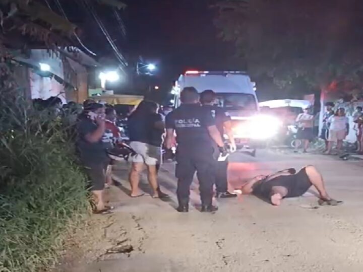 Ebrio motociclista derrapa y lesiona en calles de Tekax