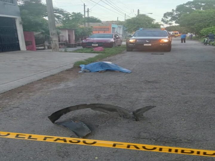 Vendedor de Hot dogs lo atropellan y matan en la colonia Santa Rosa al sur de Mérida