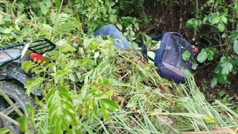 Hallan el cadáver de un motociclista dentro de la maleza en la vía Mérida – Tixkokob