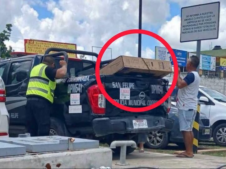 Policías utilizan las patrulla de San Felipe para uso personal y mandados