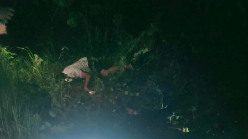 Un motociclista de se debate entre la vida y la muerte: Derrapó en la vía Motul- Cacalchén
