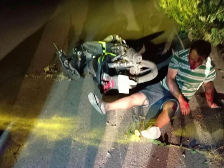 Joven motociclista no llego a Izamal, derrapó y lesionó saliendo de la comisaria de Citilcum  