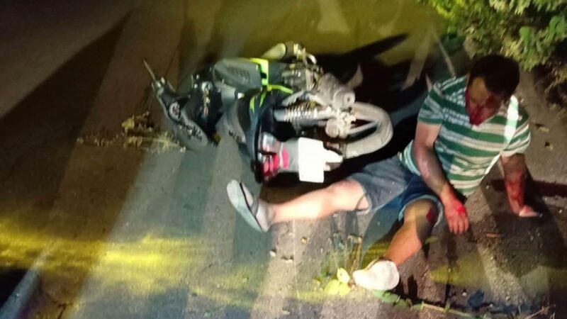 Joven motociclista no llego a Izamal, derrapó y lesionó saliendo de la comisaria de Citilcum  